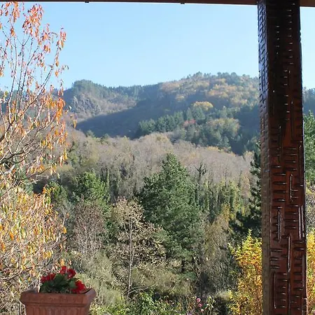 A Due Passi Dallalta Via